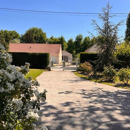 Villa Les Sablons La Houssaye-en-Brie Esterno foto
