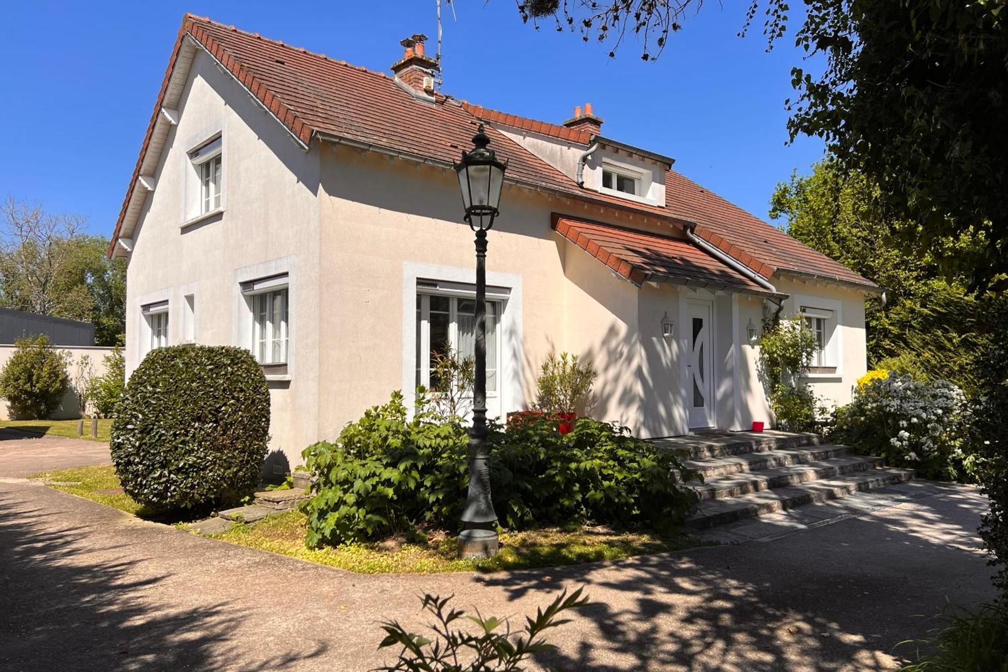 Villa Les Sablons La Houssaye-en-Brie Esterno foto