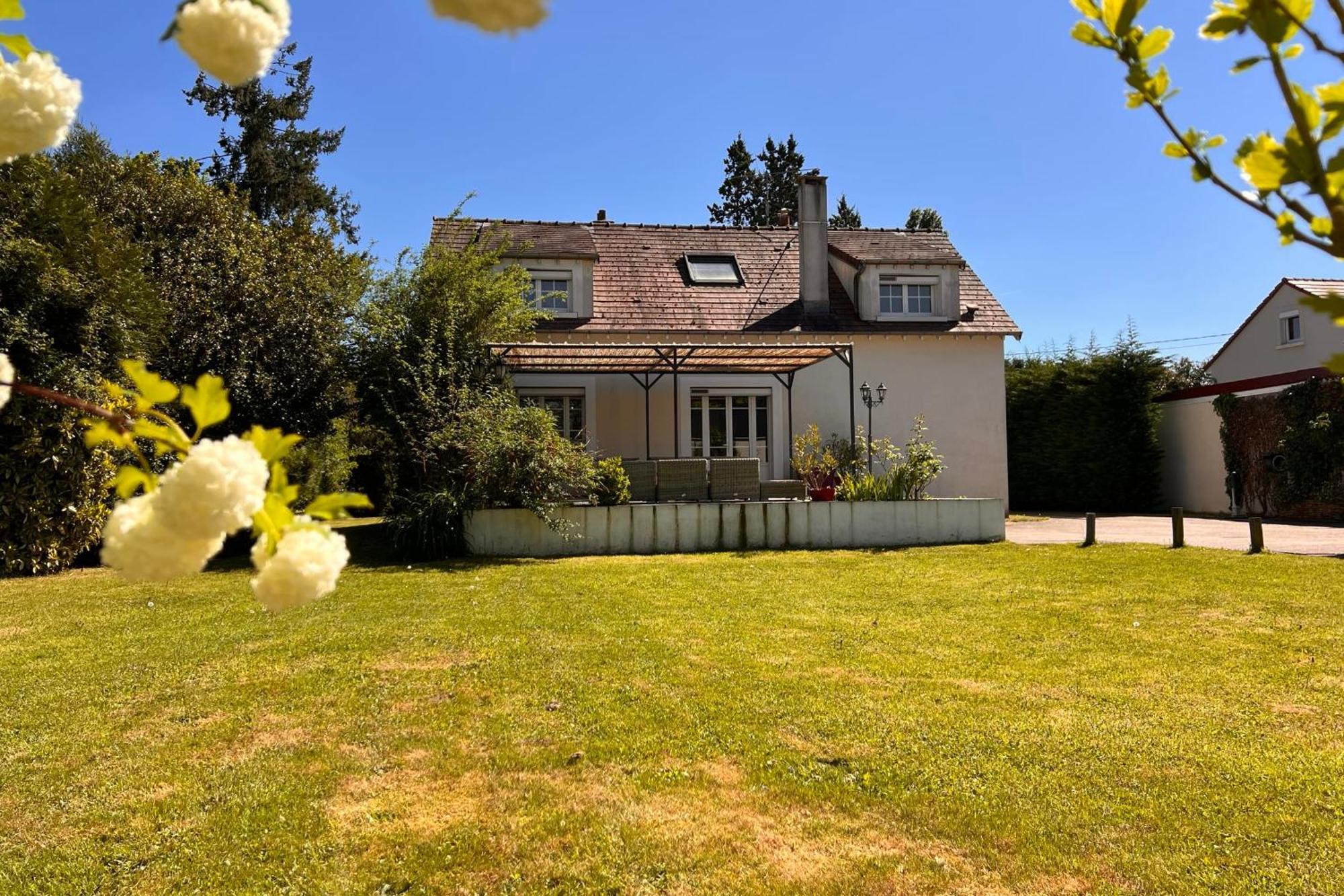 Villa Les Sablons La Houssaye-en-Brie Esterno foto