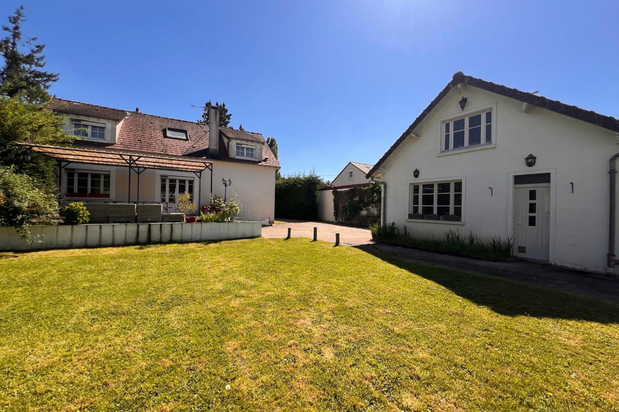 Villa Les Sablons La Houssaye-en-Brie Esterno foto